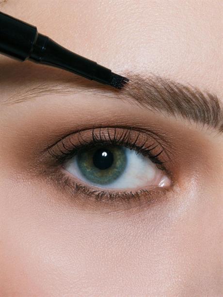 Maybelline New York Tattoo Brow Micro Pen Tint - 120 Orta Ton