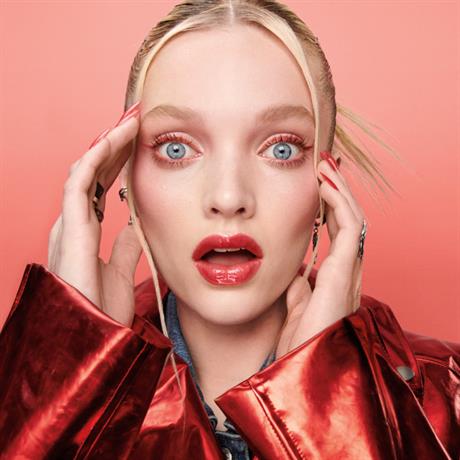 Maybelline New York Lifter Plump Dudak Parlatıcısı- 007 Coca Zing