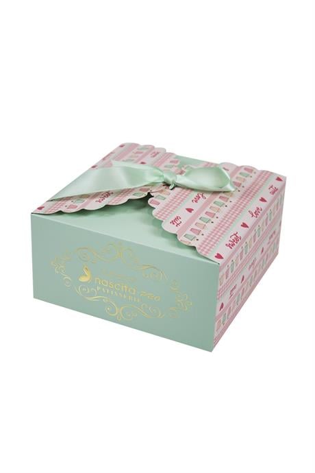 Nascita Patiisserie Serisi 5Li Makyaj Fırça ve 4 Lü Sünger Seti - 137