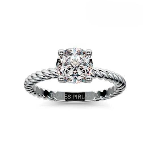 0.40 Karat F Renk VS Berraklık Tektaş Pırlanta Yüzük