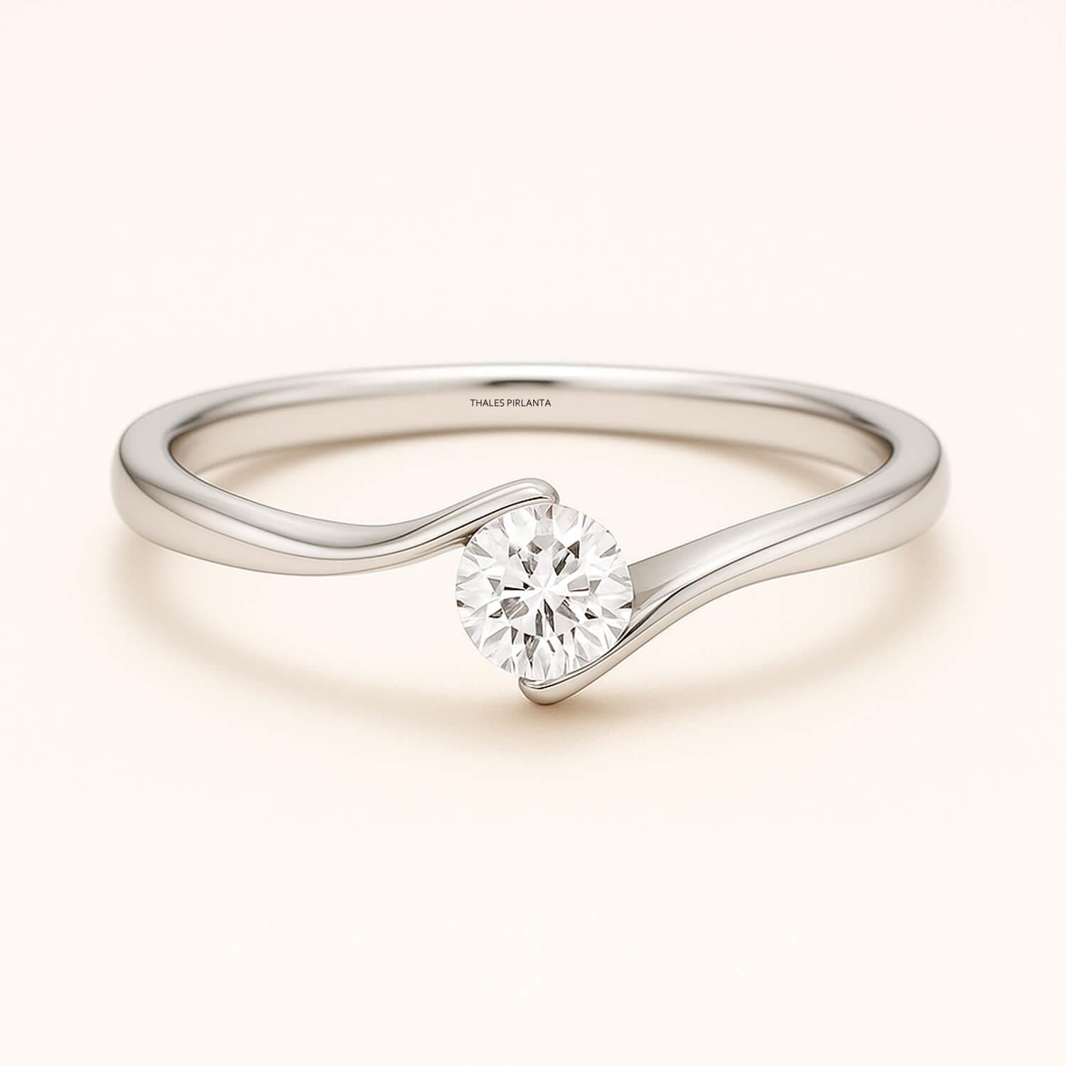 0.50 Karat F SI1 GIA Tektaş Pırlanta Teklif Yüzüğü