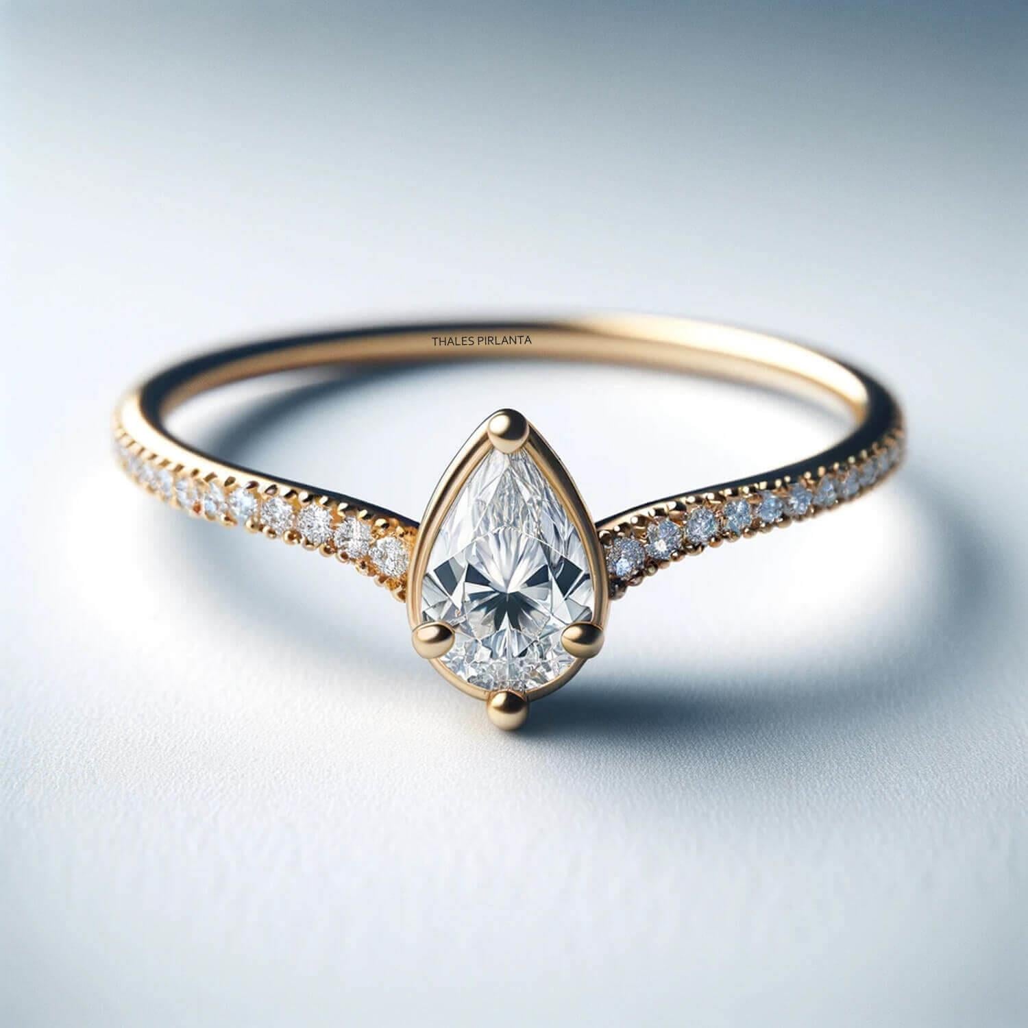 0.90 Karat Damla Pırlantalı Vintage Yüzük