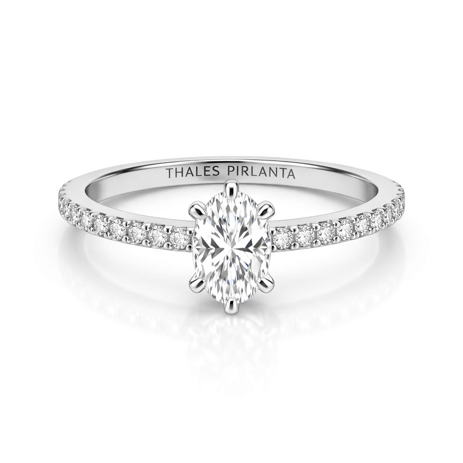 0.90 Karat E SI2 Pırlanta Kolu Taşlı Oval Yüzük