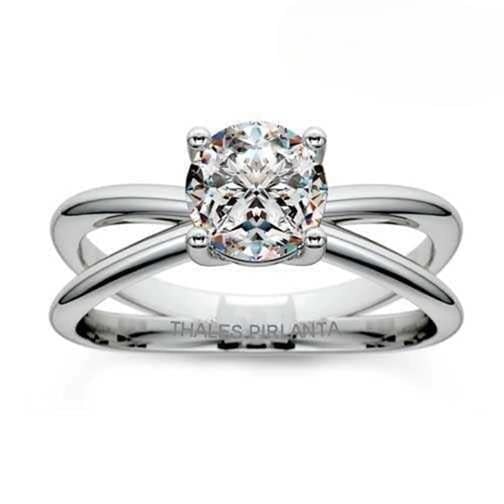 0.30 Karat D VS2 GIA Pırlanta Tektaş Yüzük Modeli