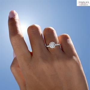 Evlilik Teklifi Yüzüğü 0.64 Karat F Color