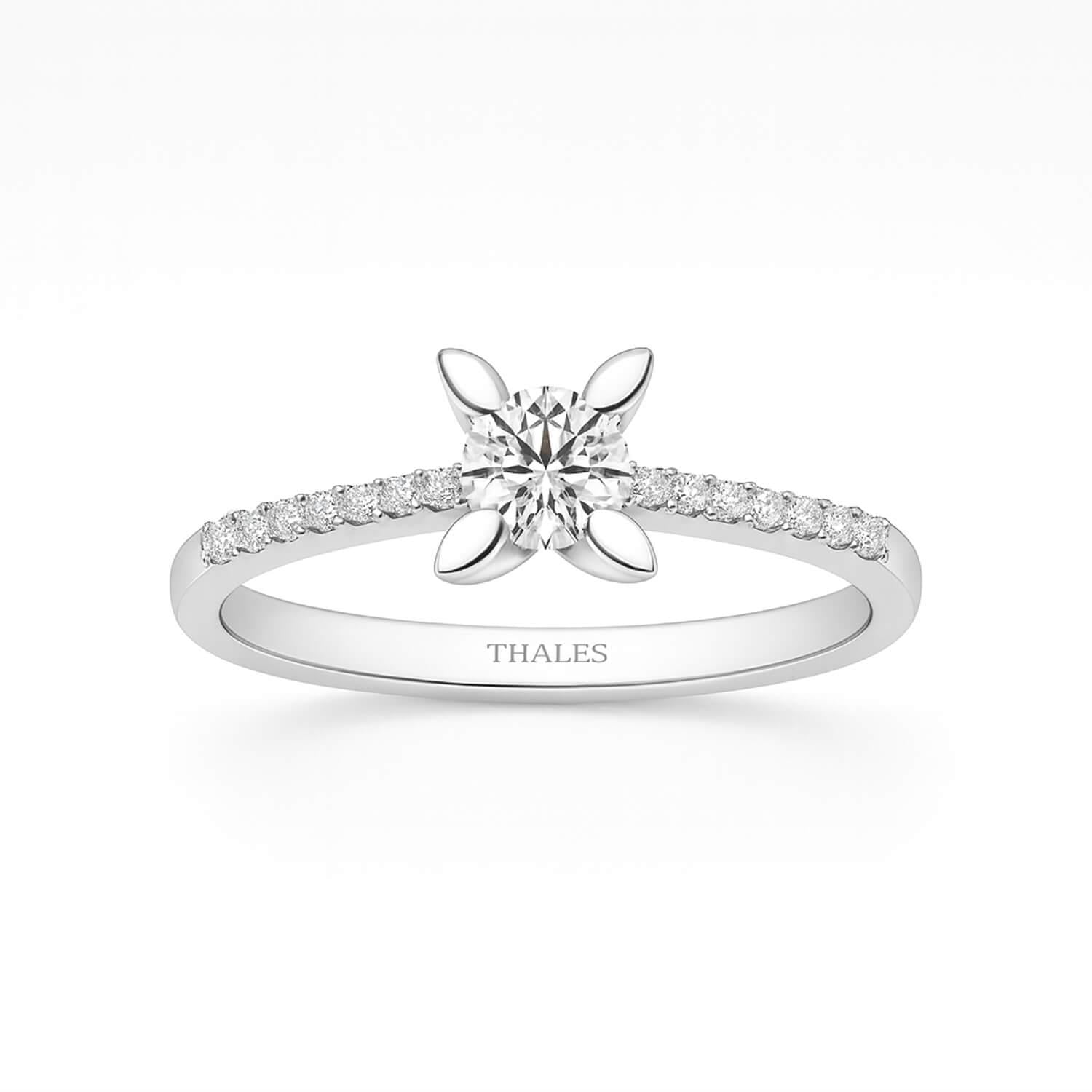 0.36 Karat Kolu Taşlı Tektaş Yüzük