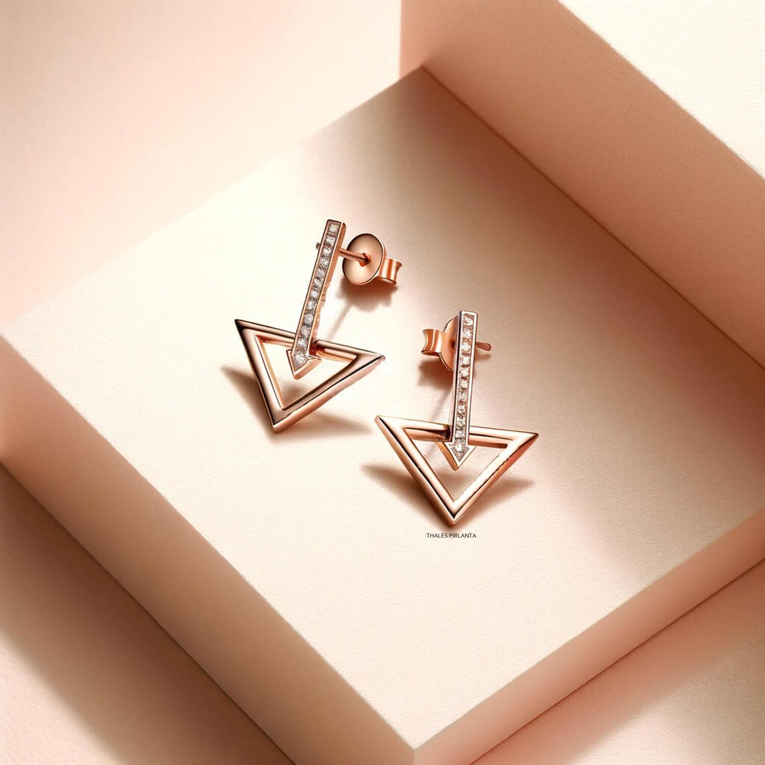 0,12 Karat Pırlanta Küpe