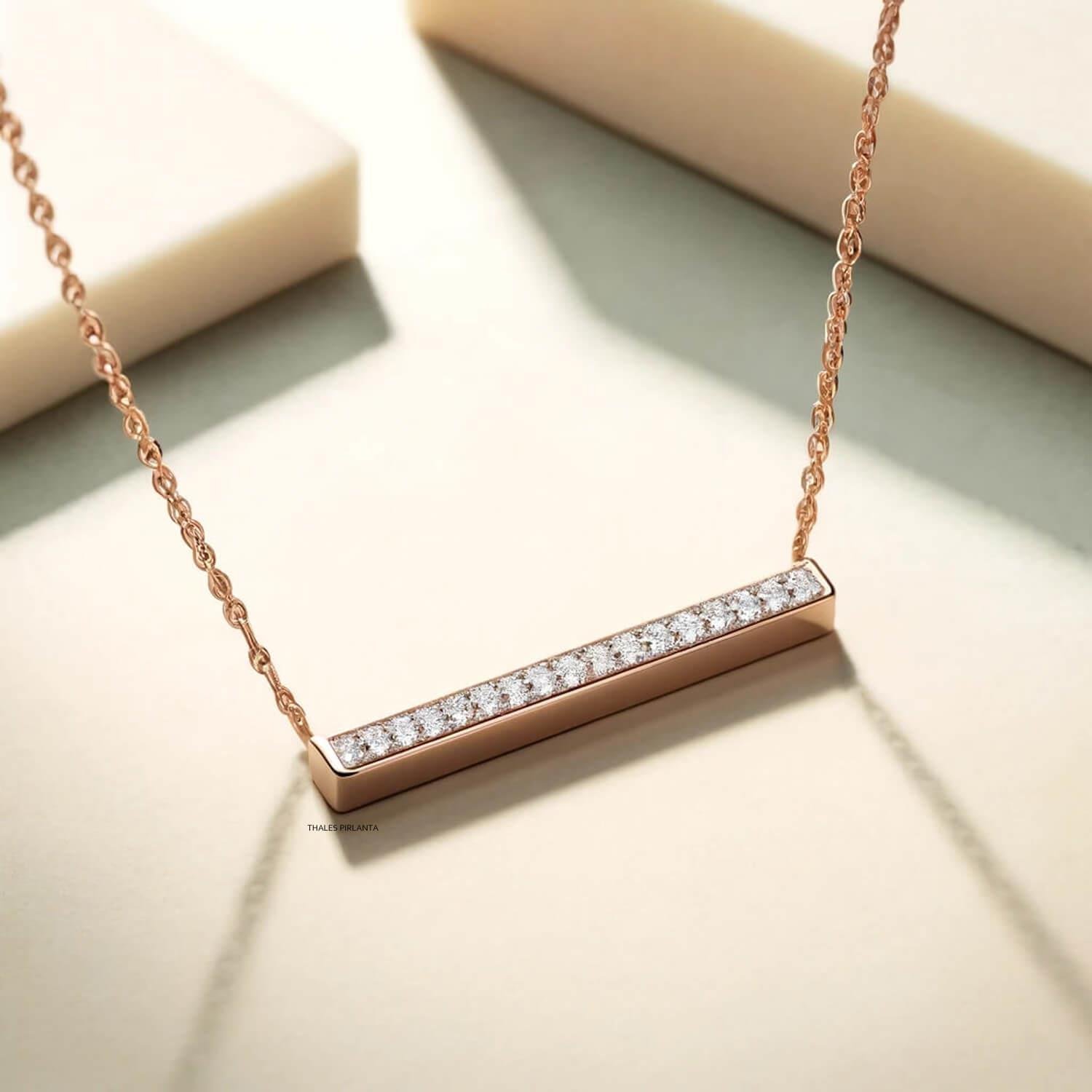 0,25 Karat Pırlanta Kolye