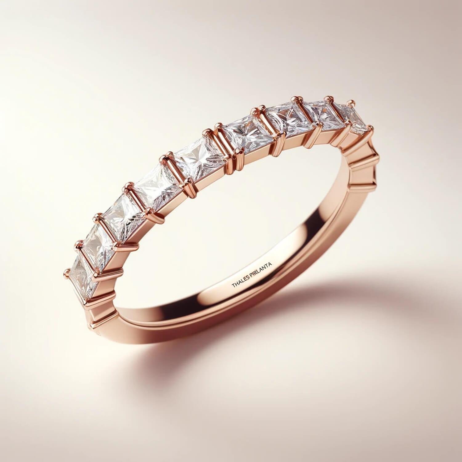 1,80 Karat Prenses Kesim Pırlanta Yarımtur Yüzük