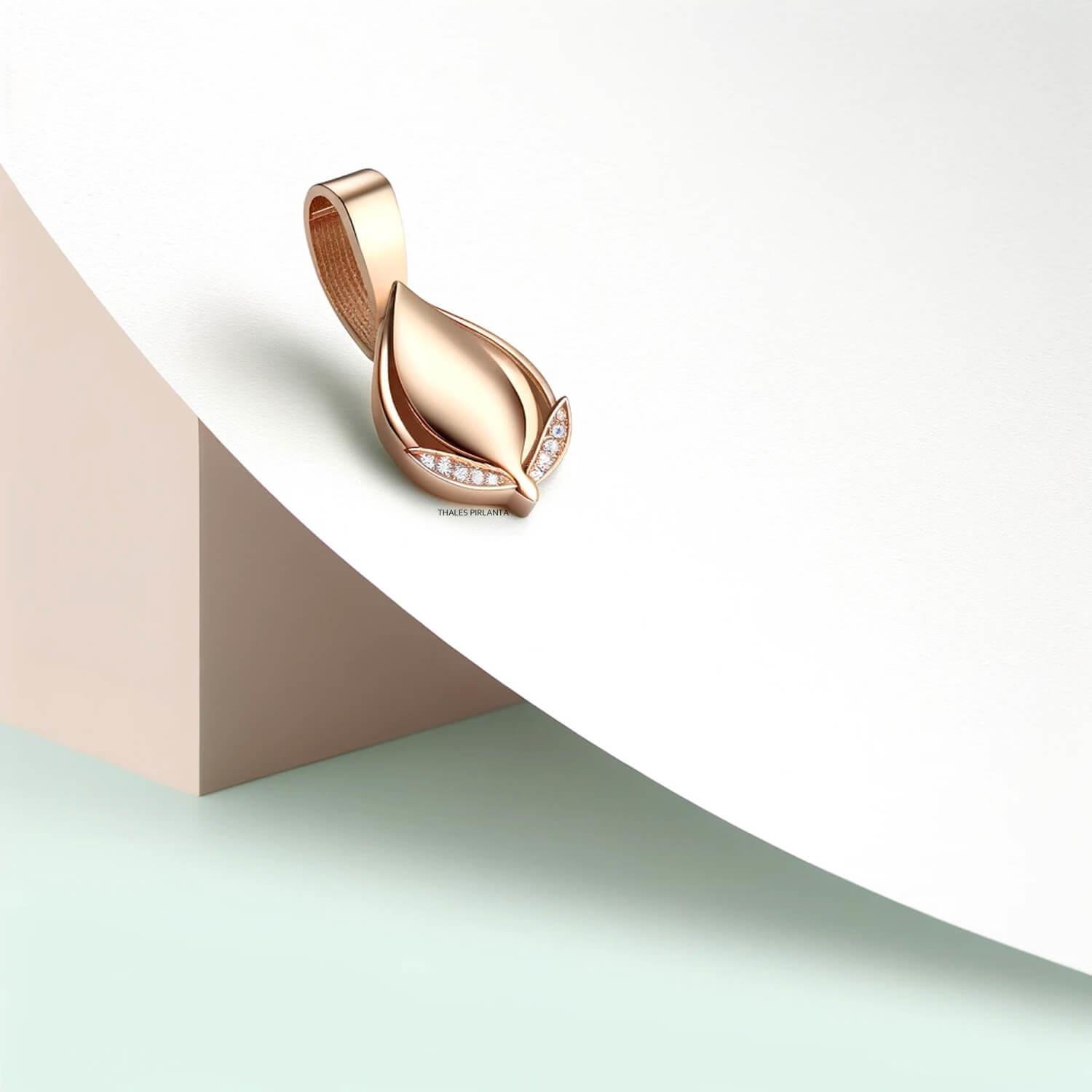 Gleam Lotus Tasarım Pırlanta Kolye