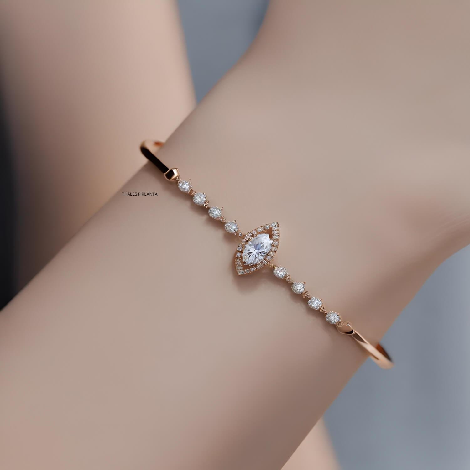 Pırlanta Bileklik Kırmızı İpli Model