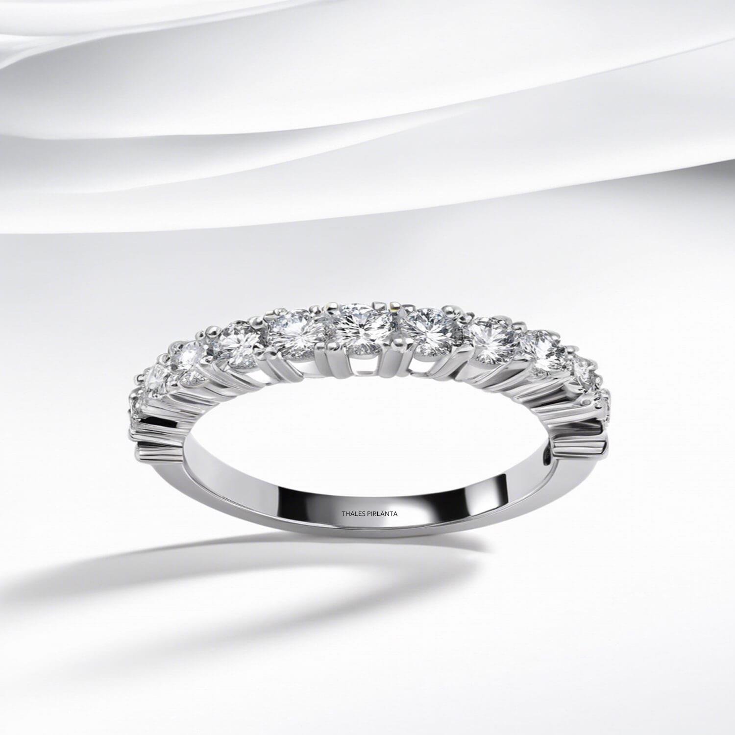 Tamtur Çiçek Motifli Alyans