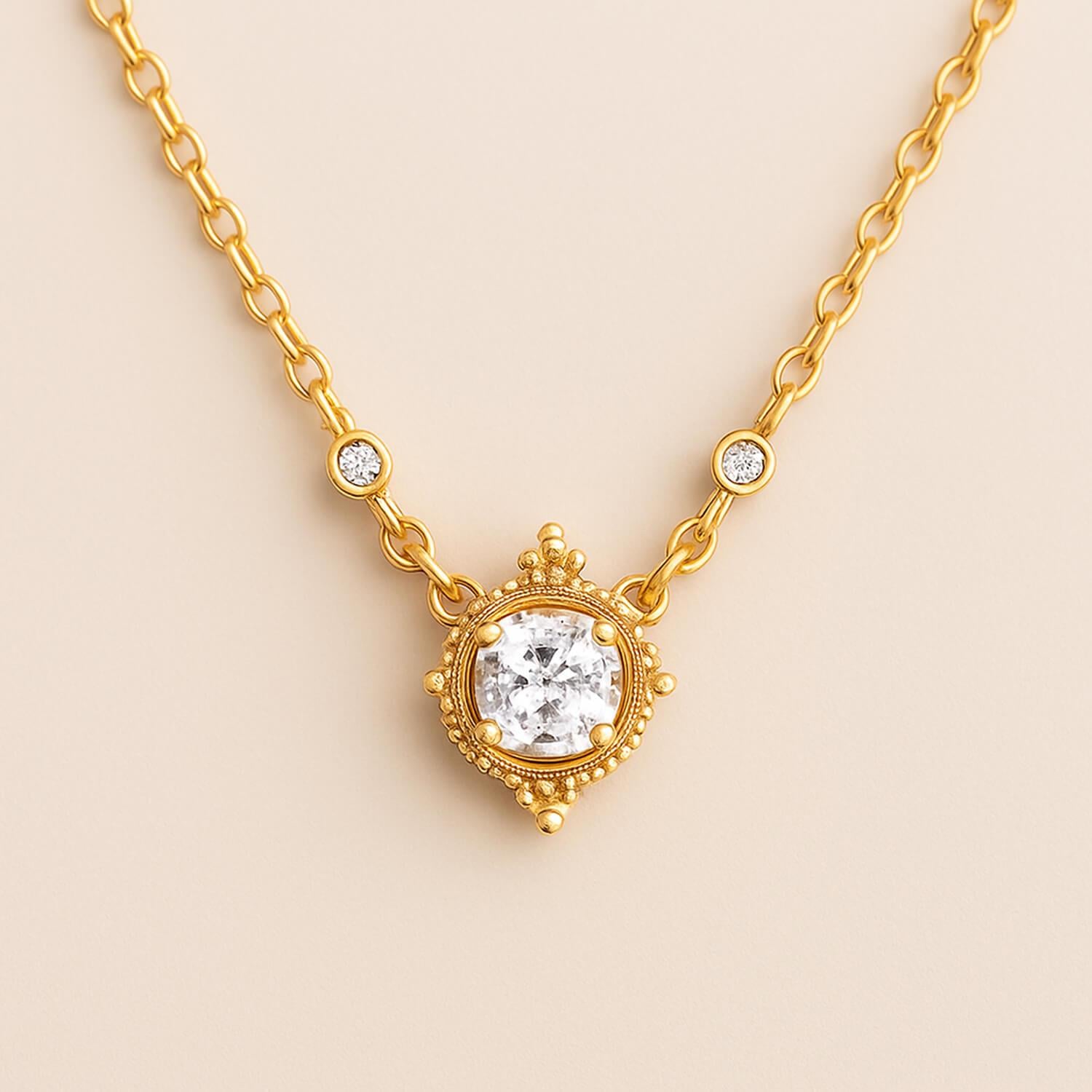 Yastık Kesim Taşlı Kolye