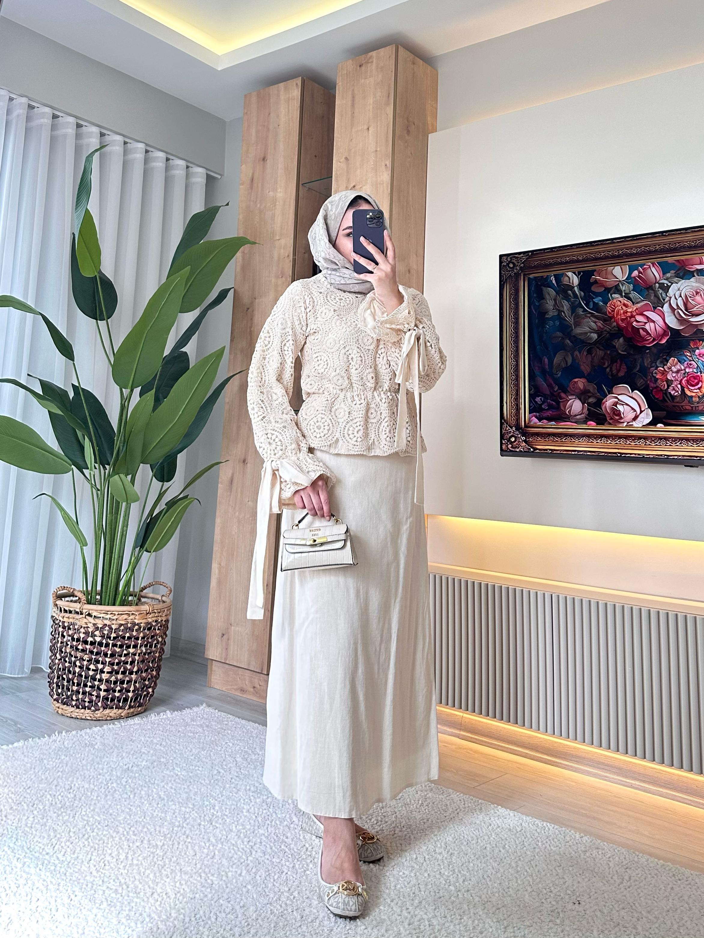 Ghisa Keten Takım Bej