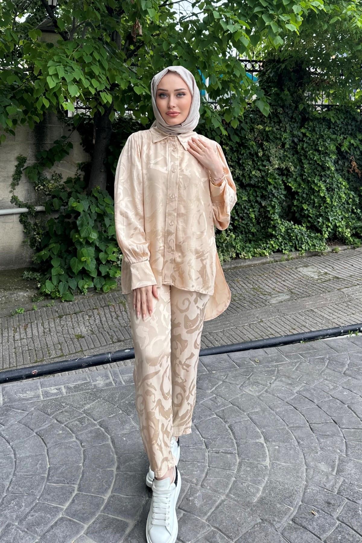 Saten Desenli Takim KREM