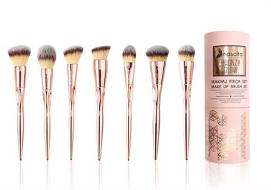 Nascita Bronzy Glow Kavanoz Fırça Seti - 07