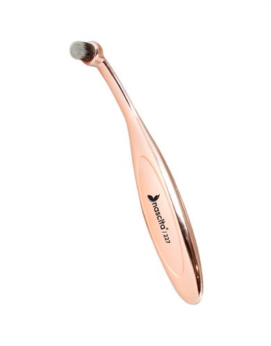 Nascita Bronzy Glow Oval Dudak Fırçası - 227