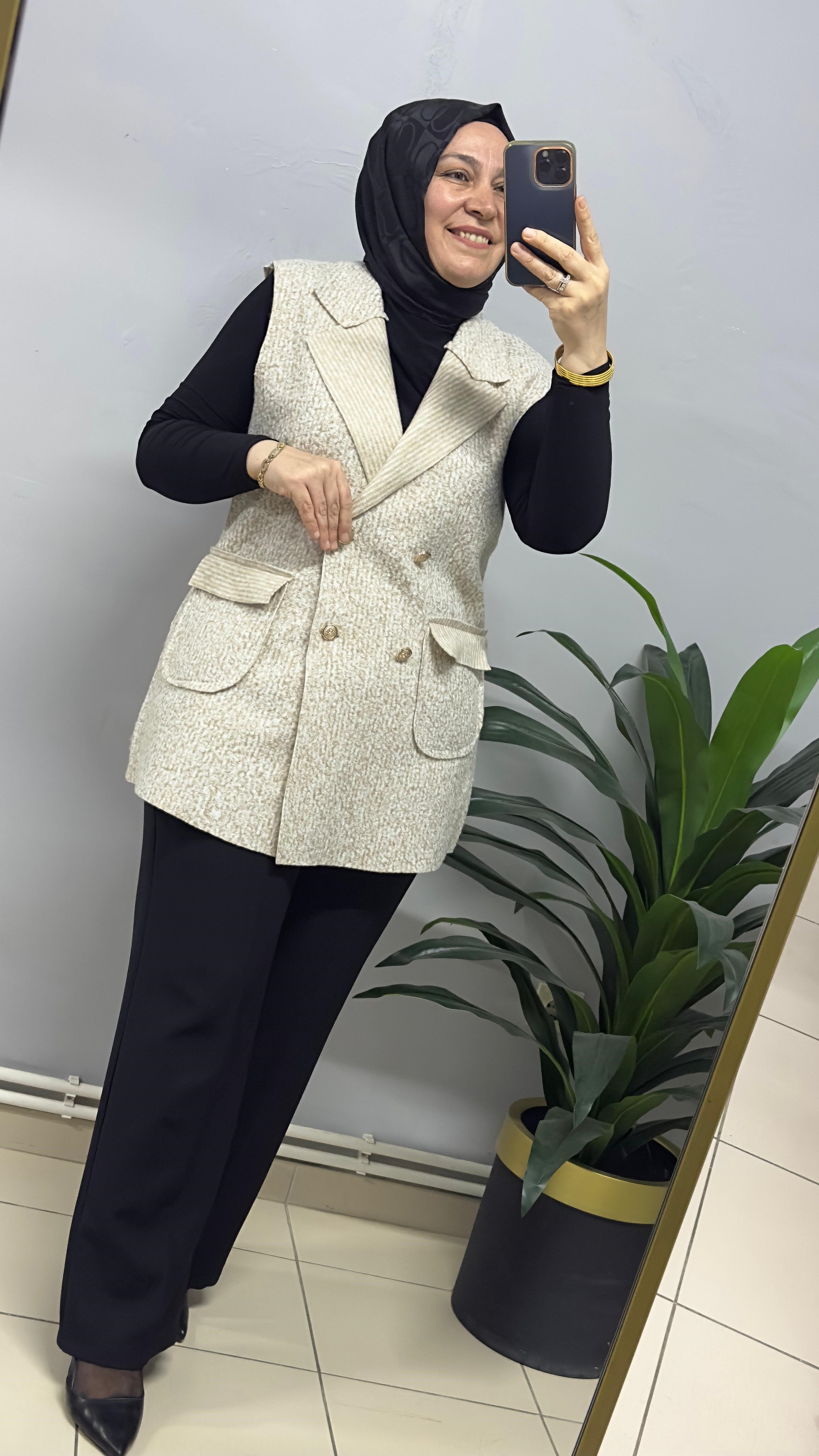 KREM BLAZER YELEK