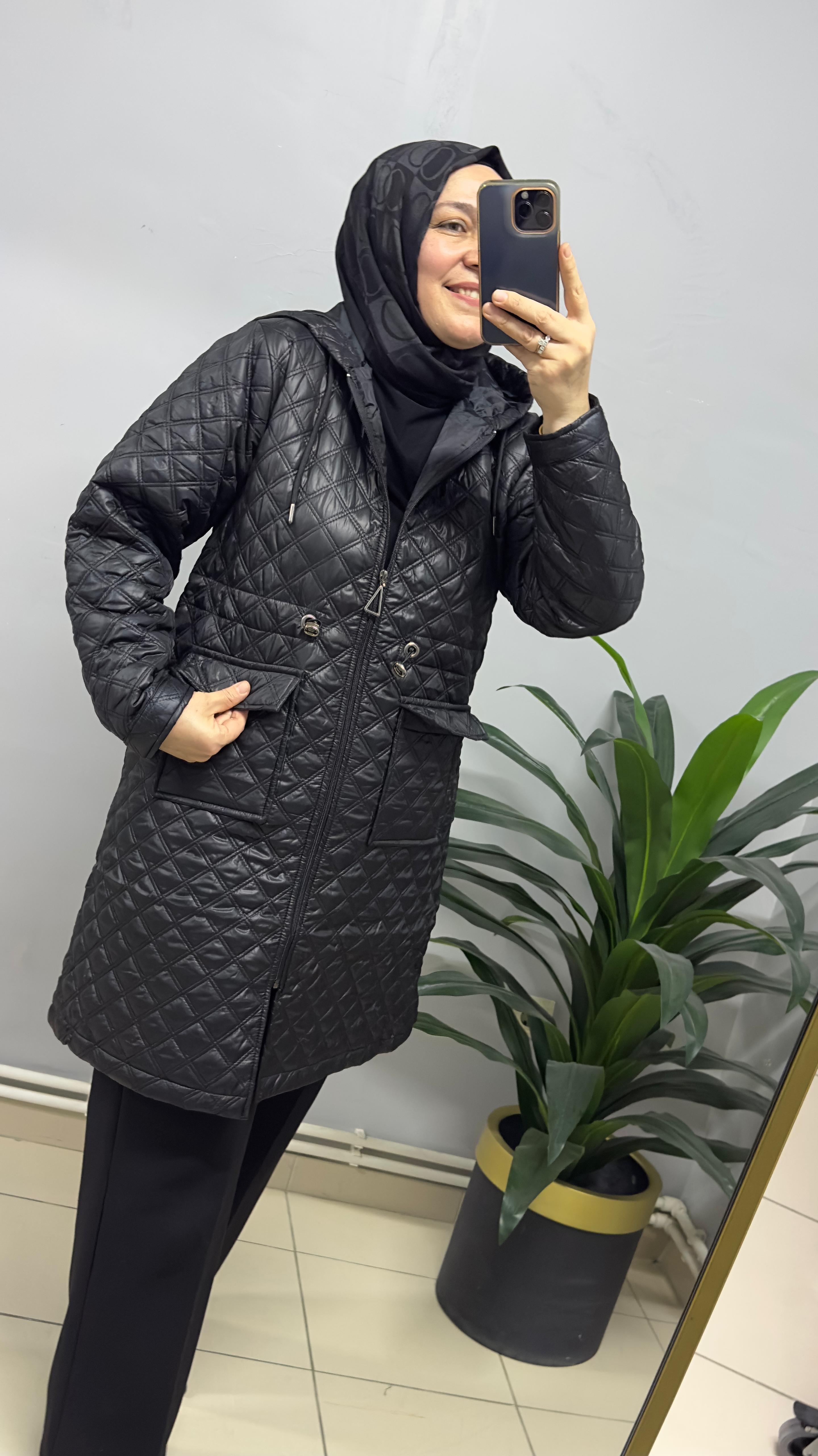 SİYAH KAPİTONE MONT