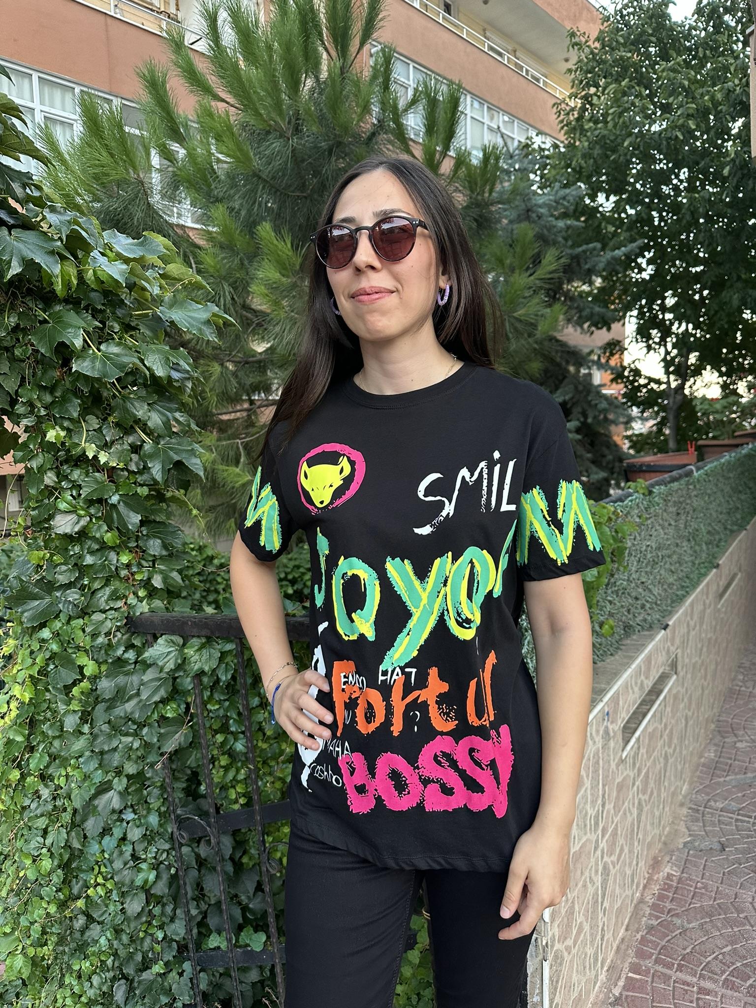 Smile Baskılı Siyah T-Shırt