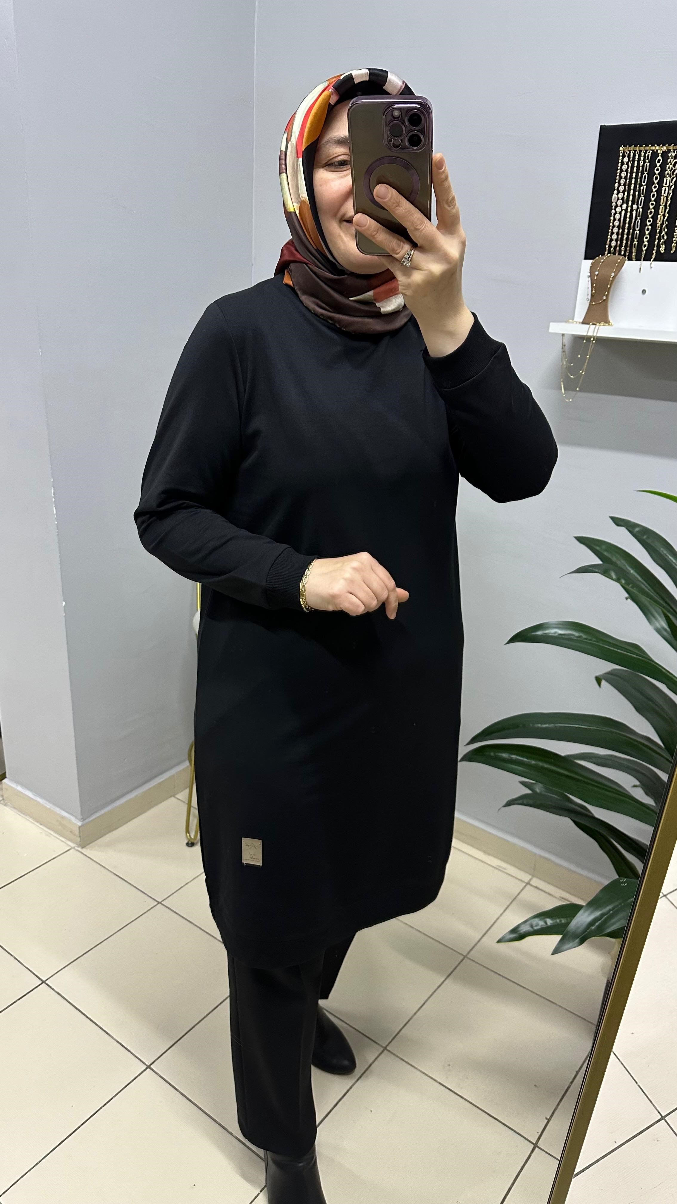 SİYAH ARMALI UZUN TUNİK