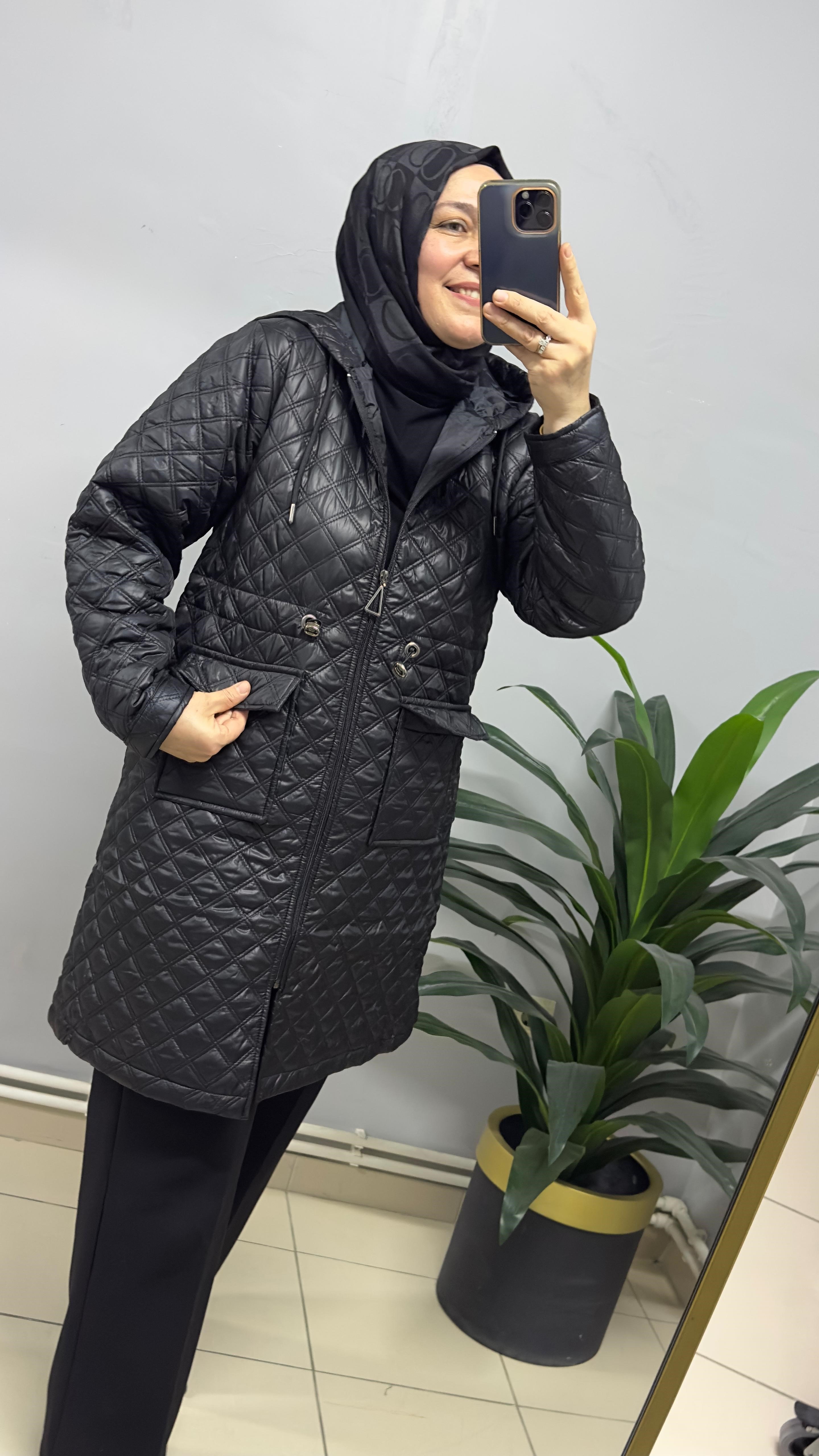 SİYAH KAPİTONE MONT