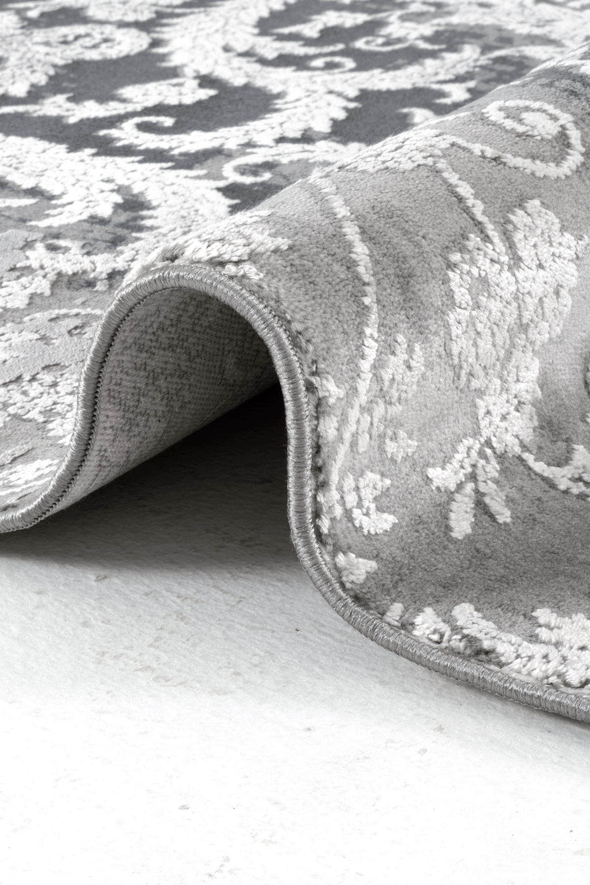 Naturel 1715 Gri - Vintage Gri Üzerine Beyaz Barok Halı Modeli