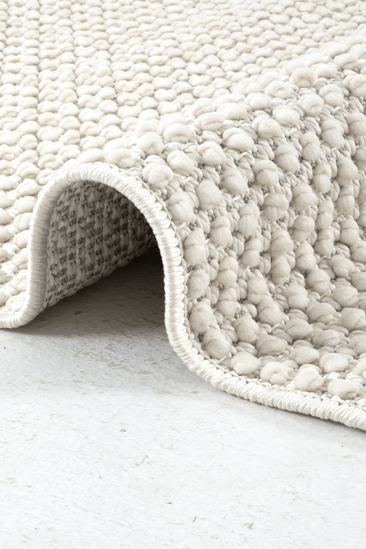 Vega 1451 Krem - Yuvarlak Formda Sade Krem Güzelliği