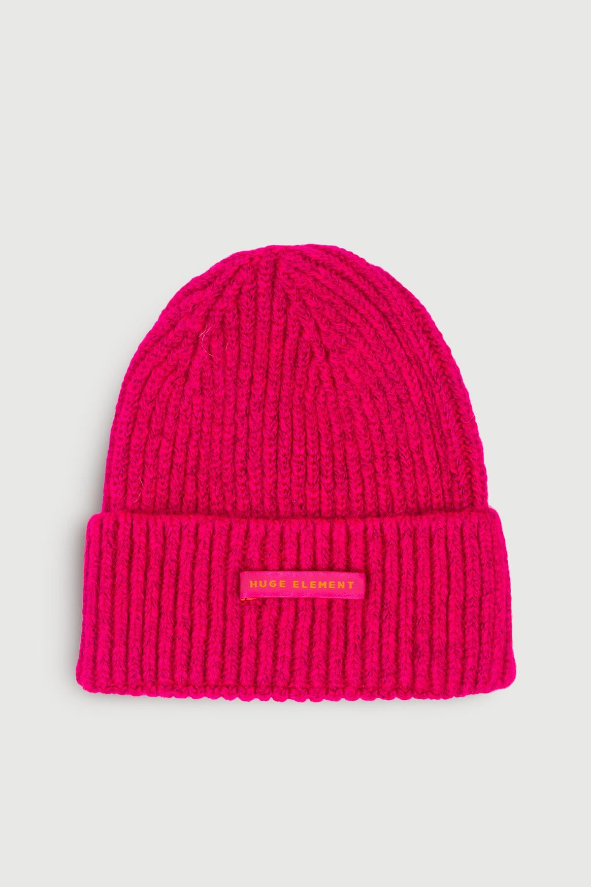 Huge Beanie Small Tag Dark Pink