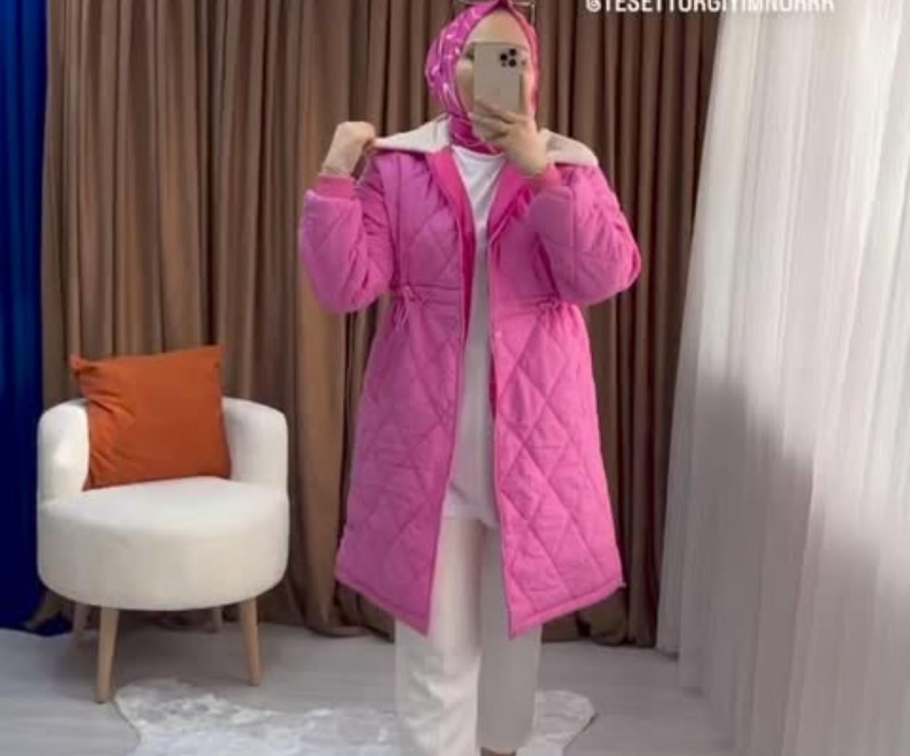 Almis Kaputone Çıtlı Mont Pudra
