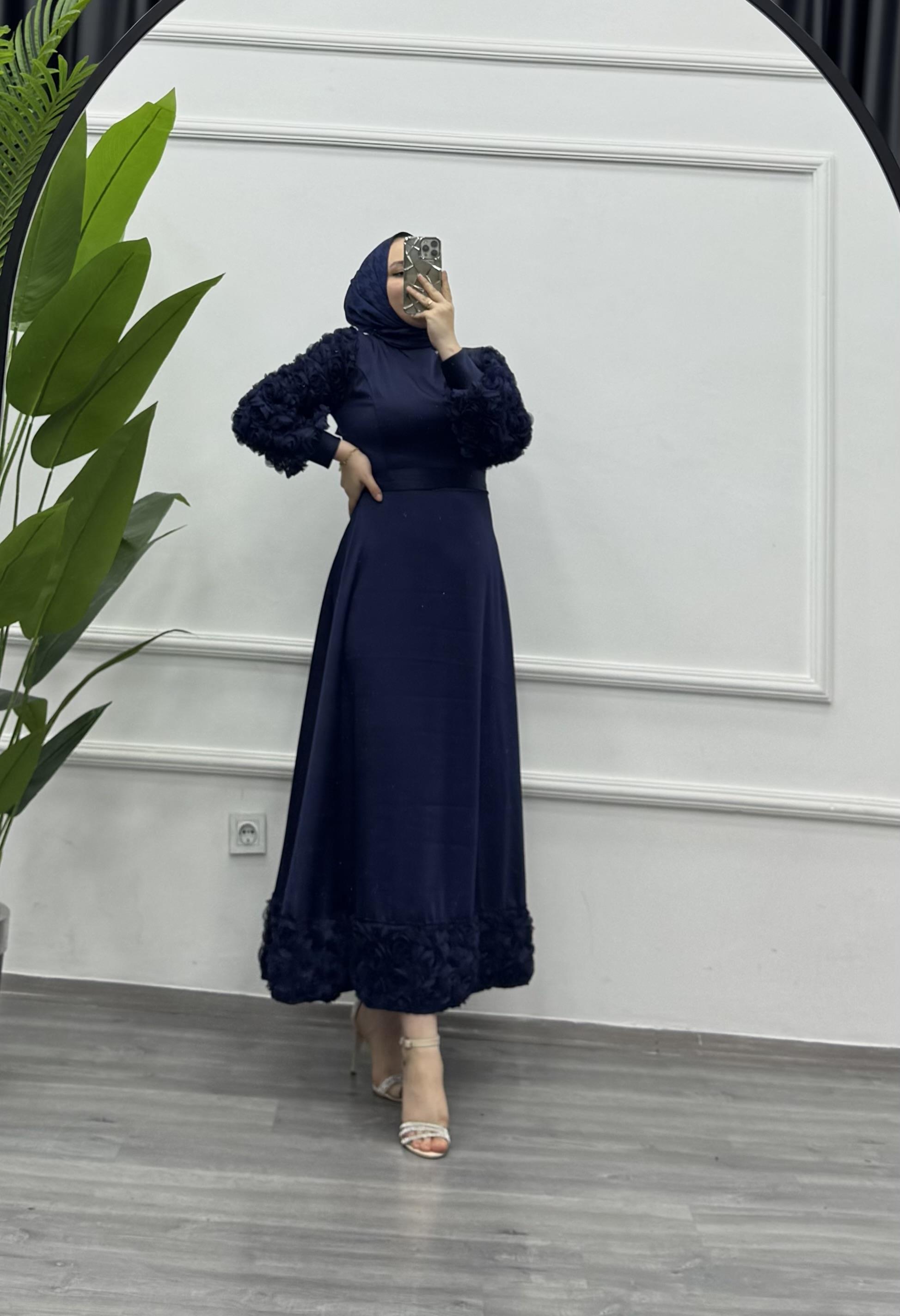 Kolları Ve Altı Güllü Saten Abiye Lacivert 