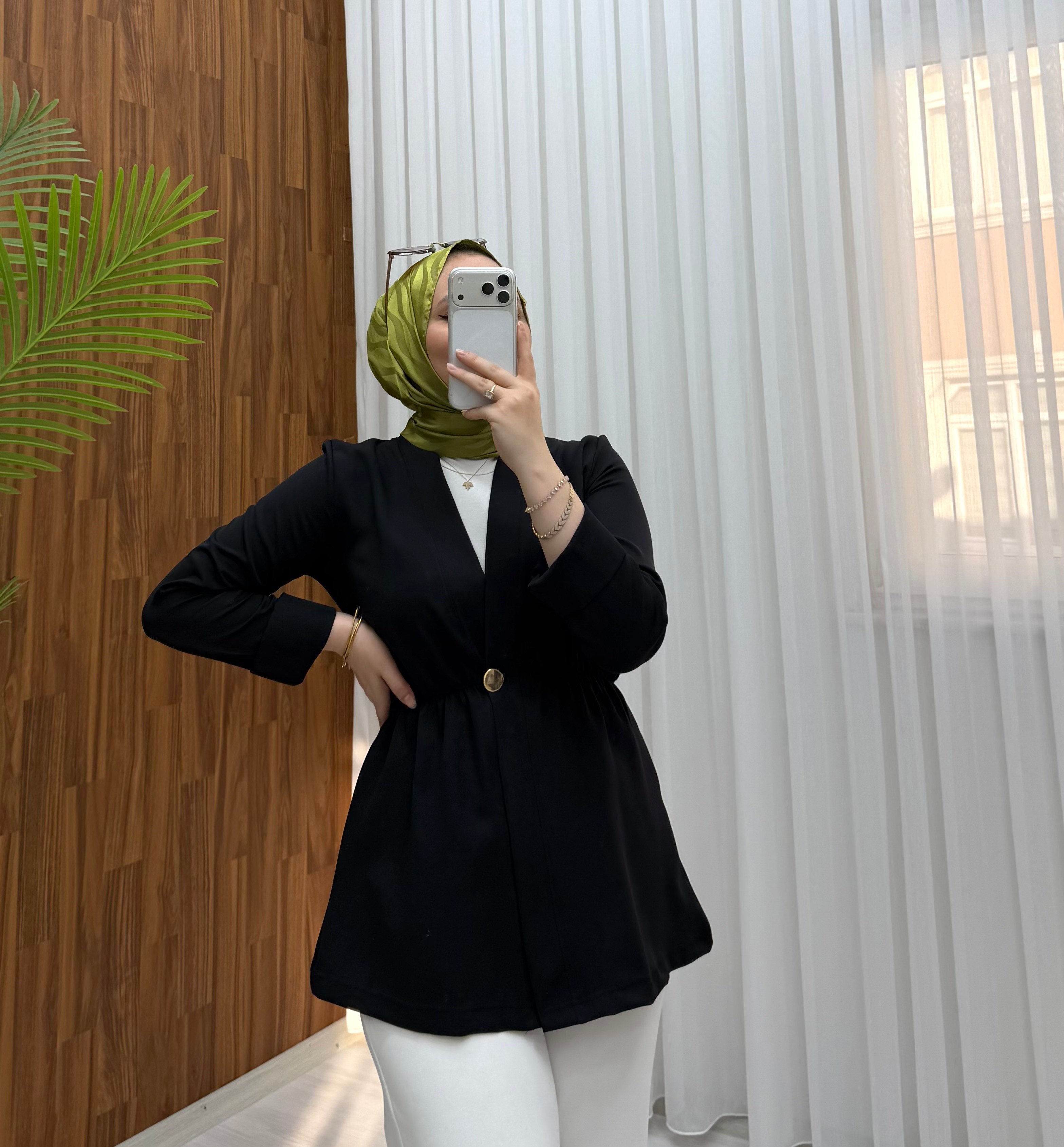 Newshe Tek Düğme Kap Siyah 1701 