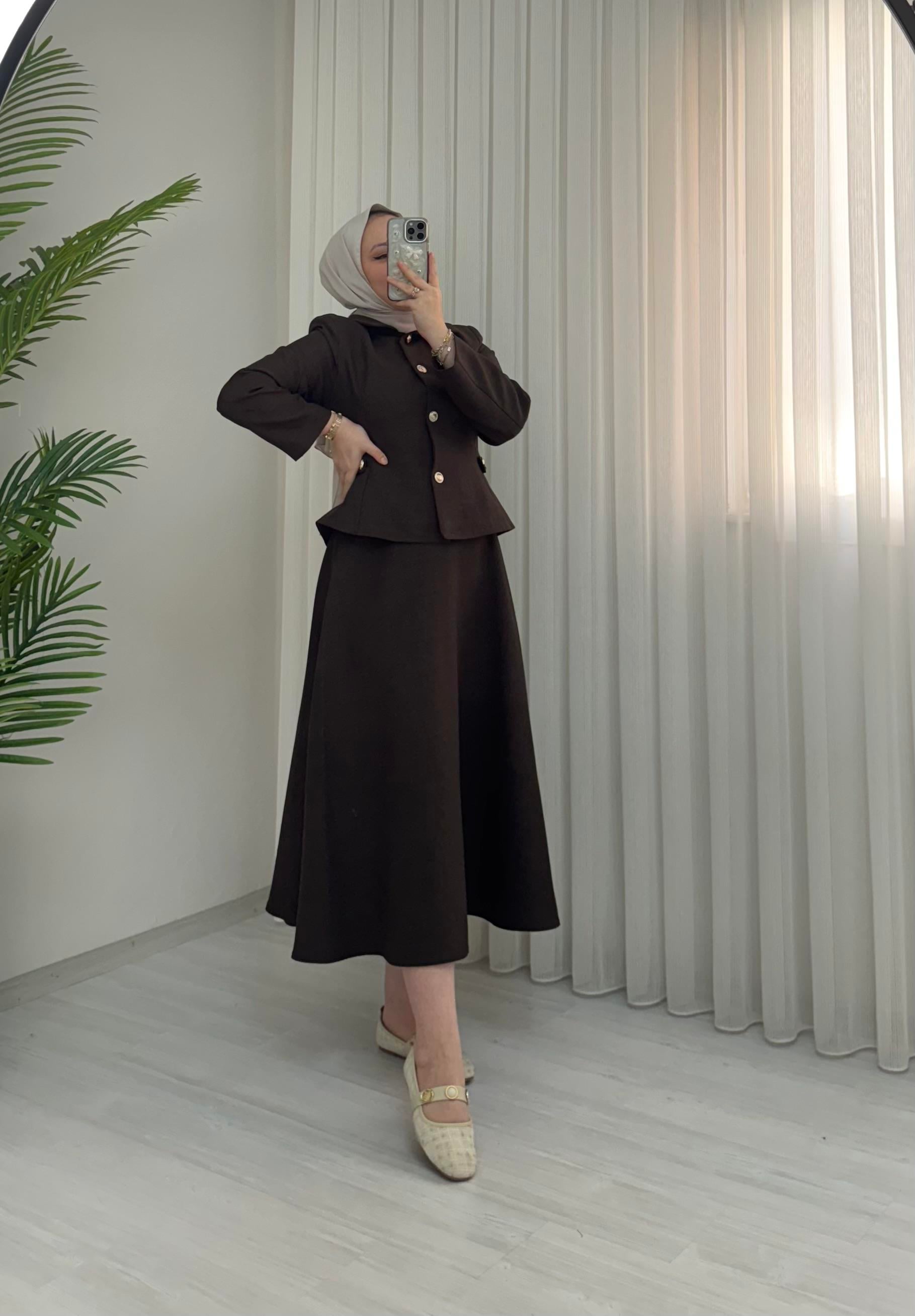 Line Kollar Dahil Astarlı Ceketli Takım Vatkalı Kahve