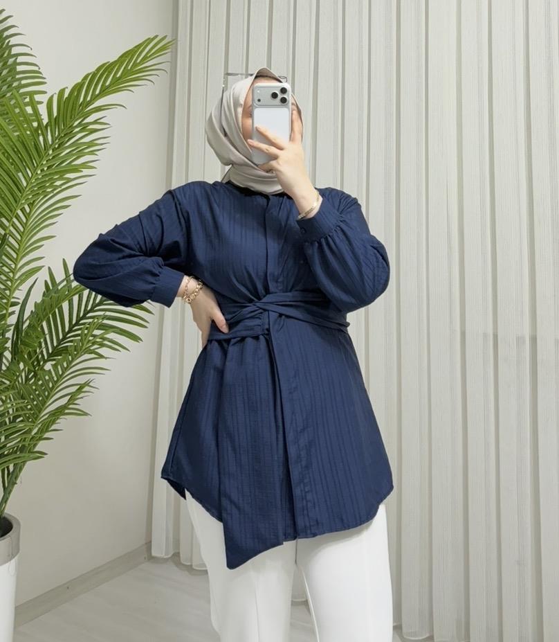 Newshe Florlu Bağlamalı Tunik Lacivert