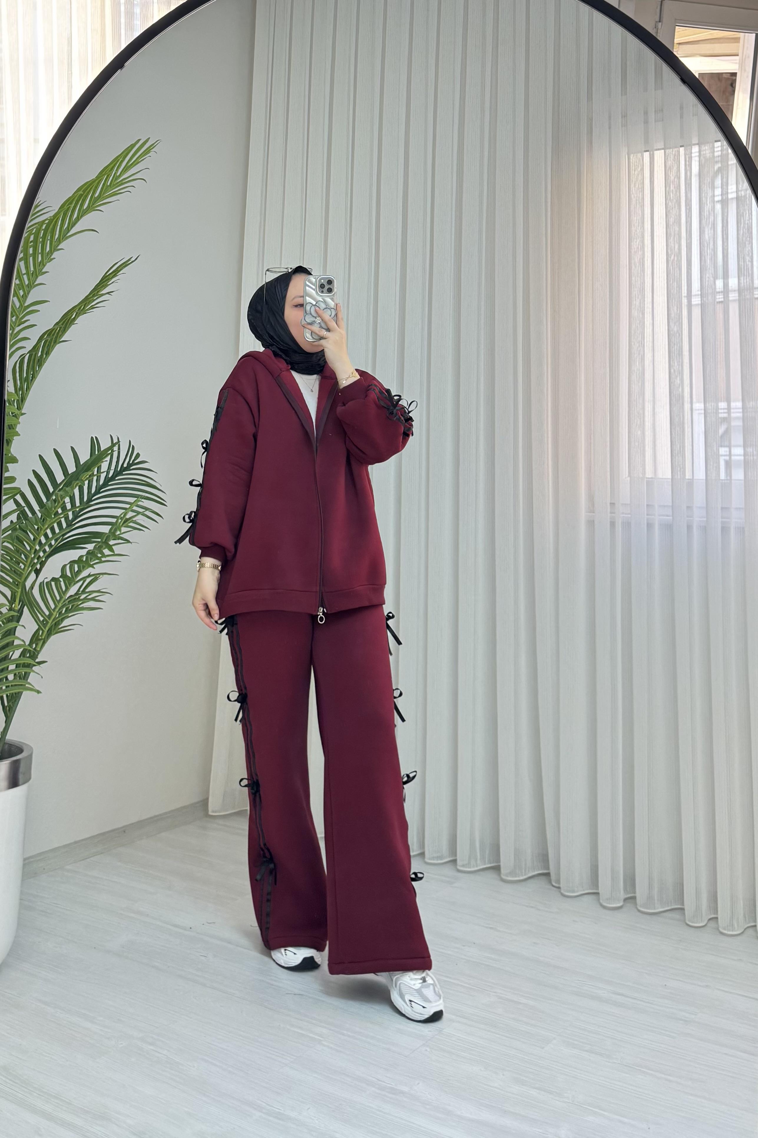Poli Şardonlu İki Şerit Fiyonk Detay Takım Bordo