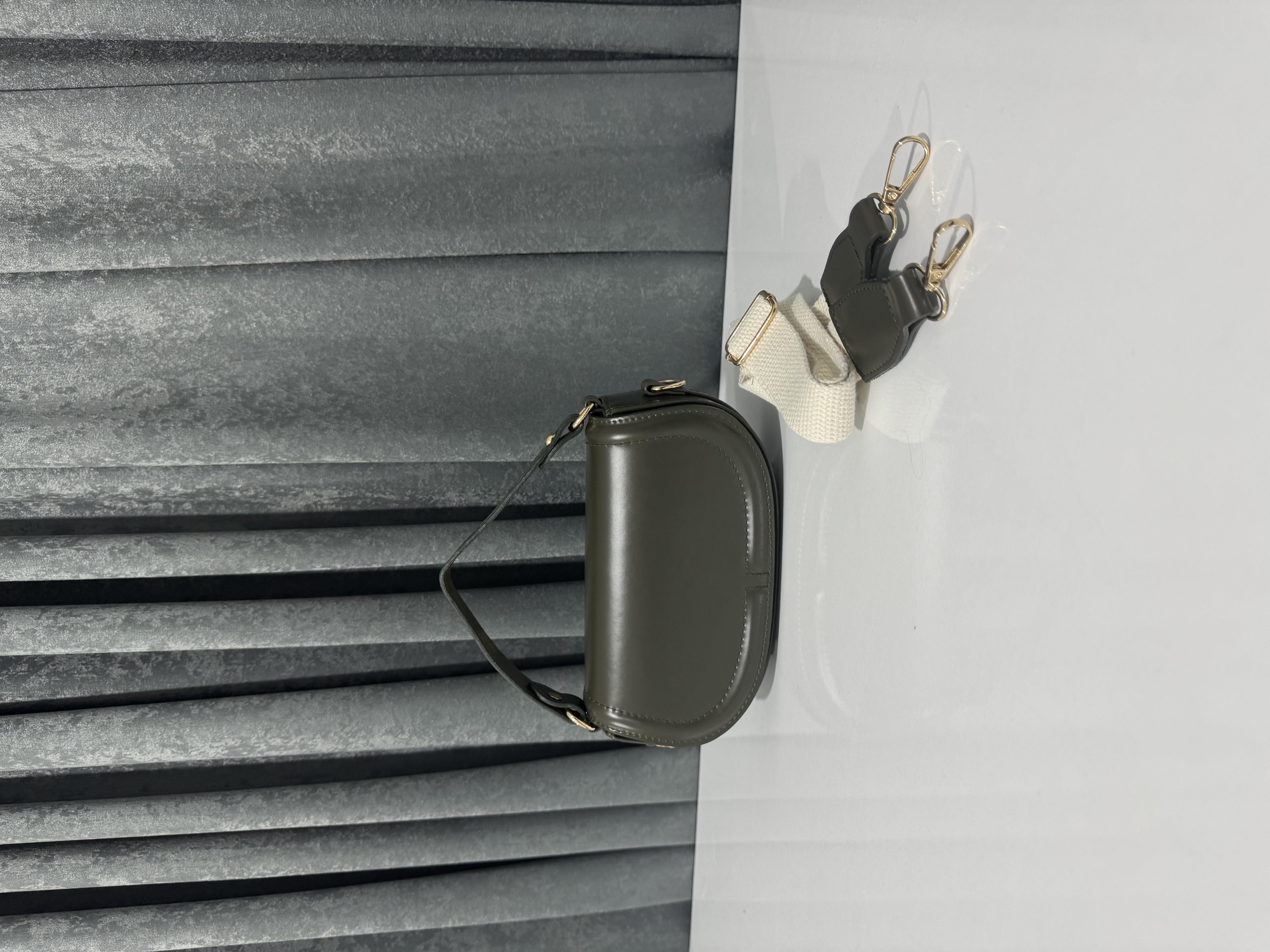 Sage mini bags haki