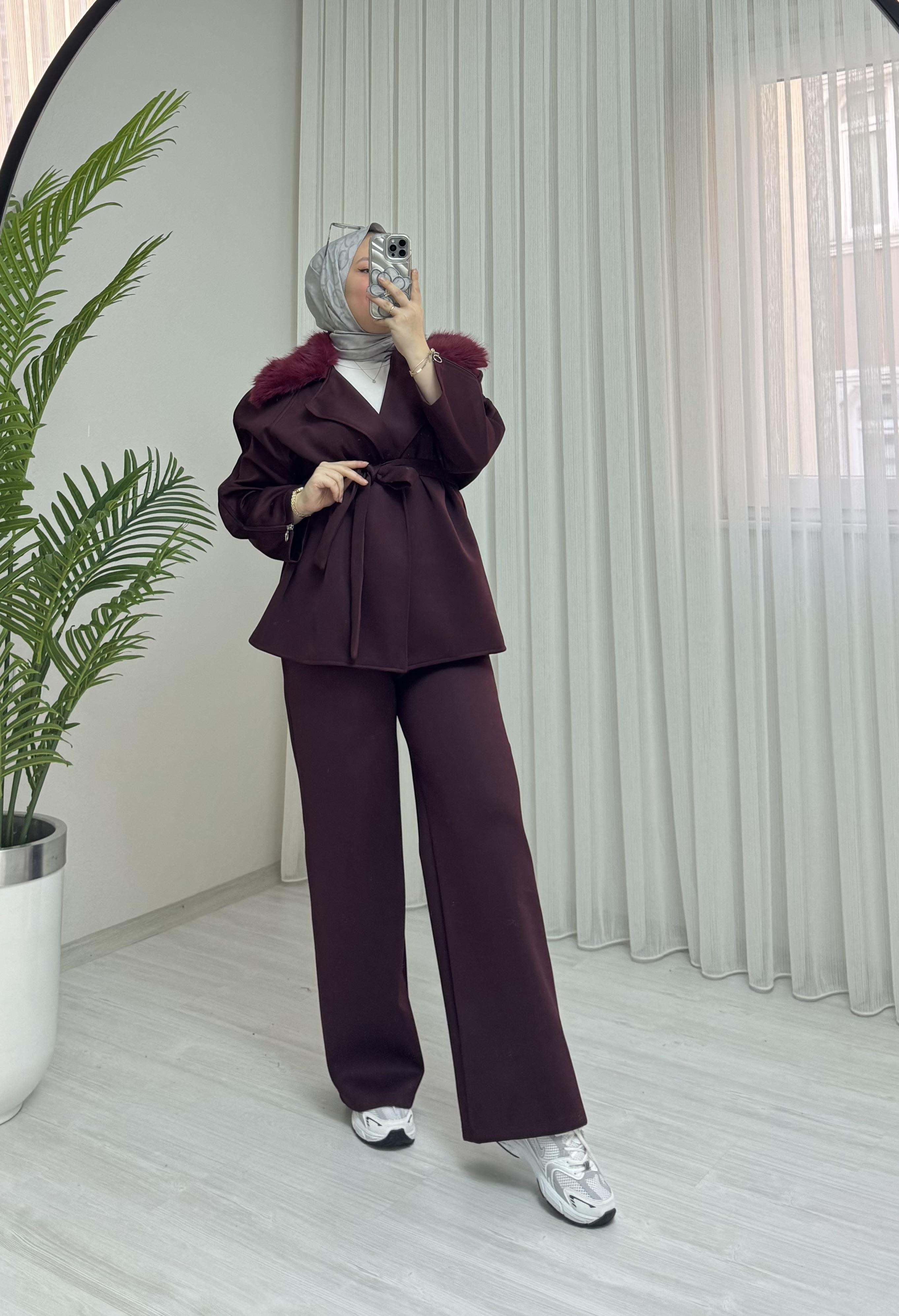 Yakası Kürk Scuba Takım Bordo