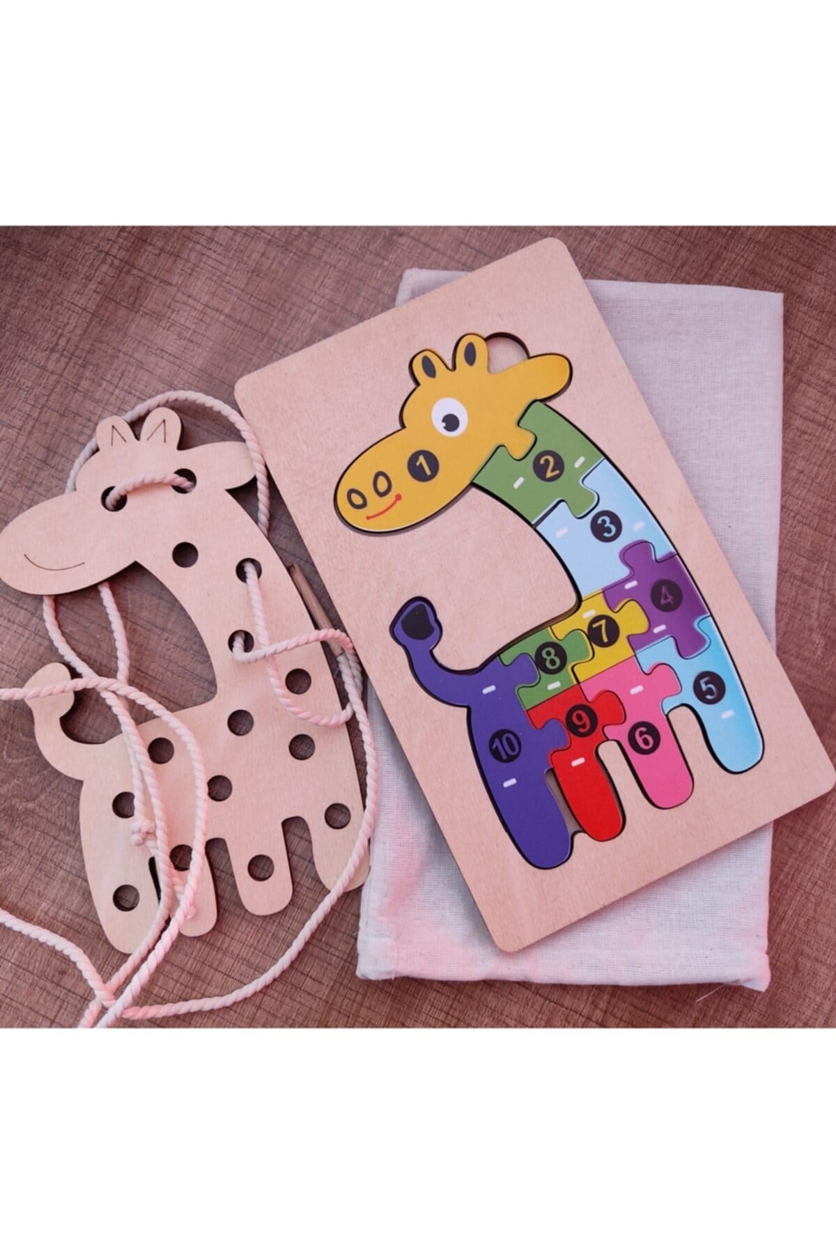 Zürafa Modelli 2 Parça Ip Geçirmeli Ve Renkli Sayıları Öğreniyorum Puzzle 25 Cm X 15cm
