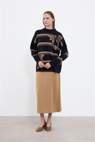 Fiyonk Yakalı Triko Kazak