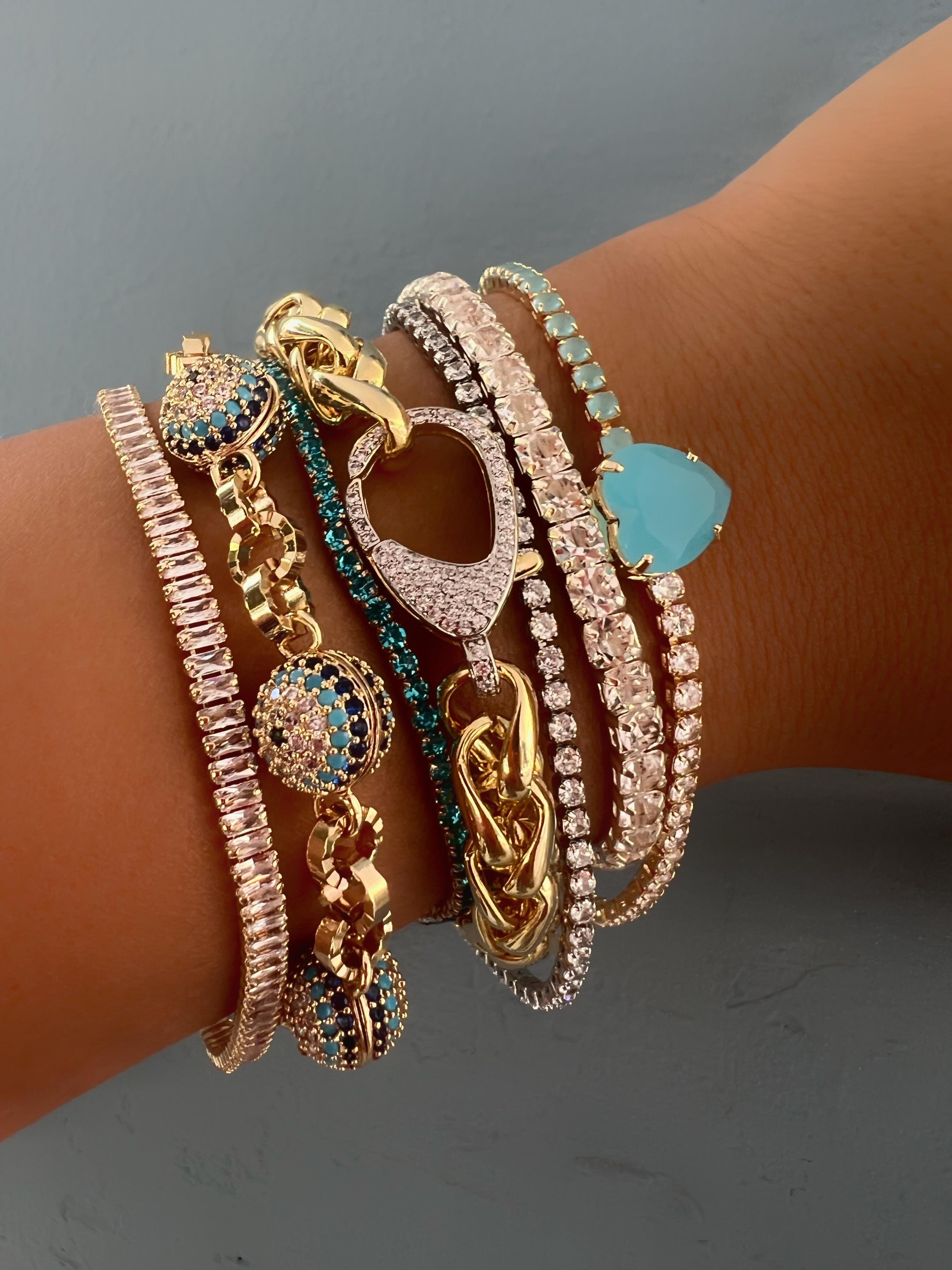 ALTINDAN FARKSIZ NAZAR KÜNYE!