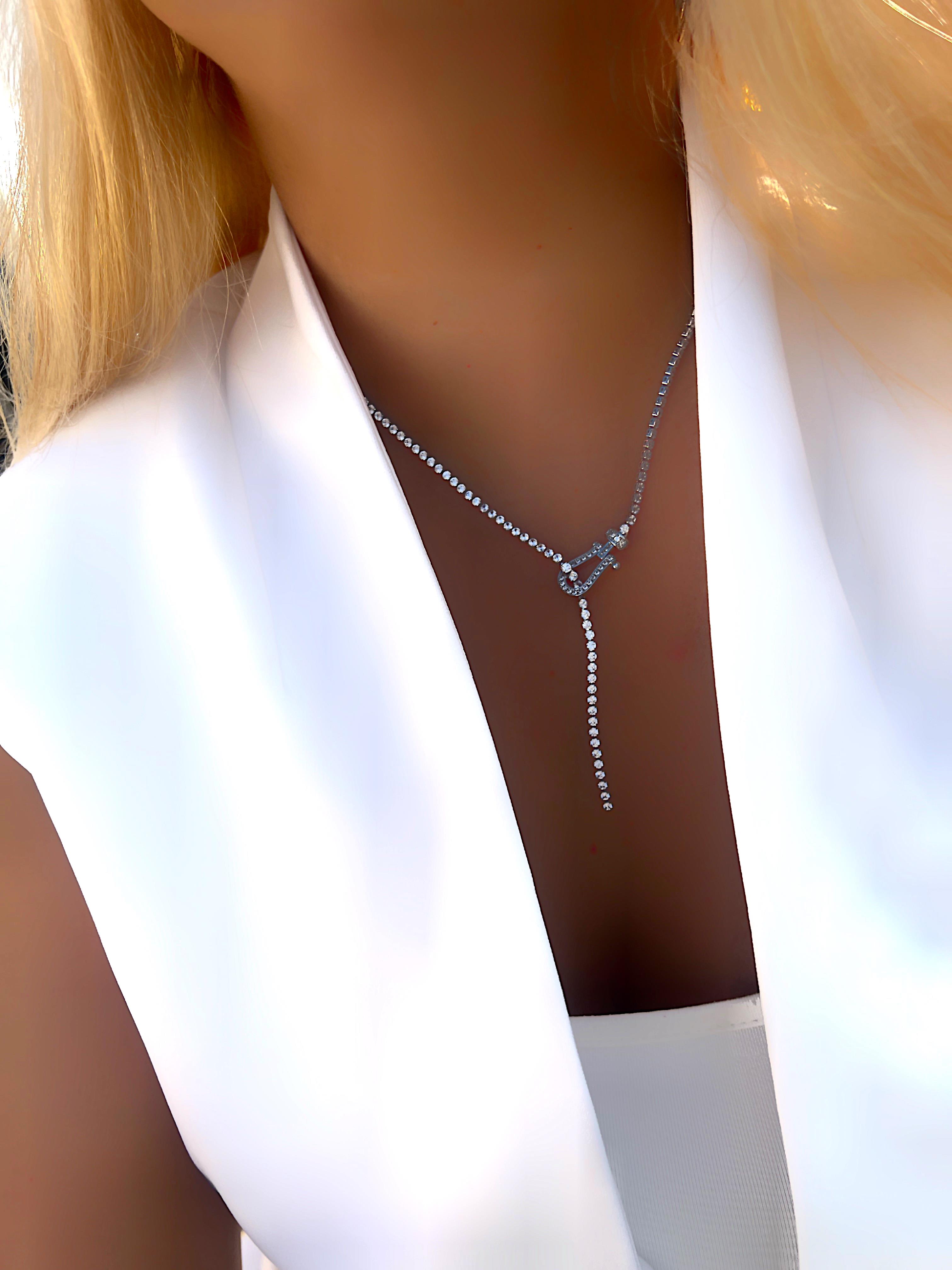 GÜMÜŞ KİLİT MARKA SU YOLU KOLYE