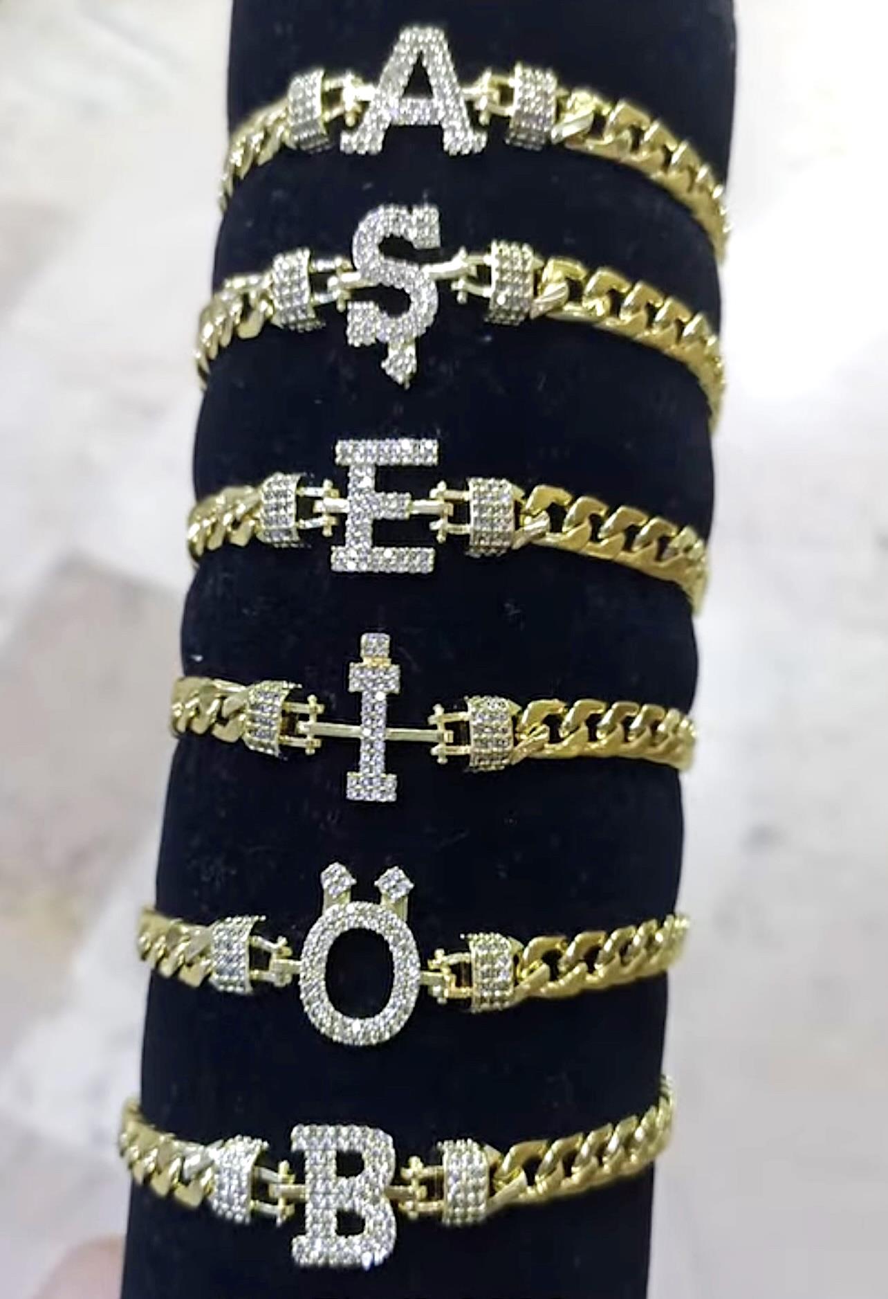 TAŞLI HARFLİ YENİ TREND GURMET KÜNYE