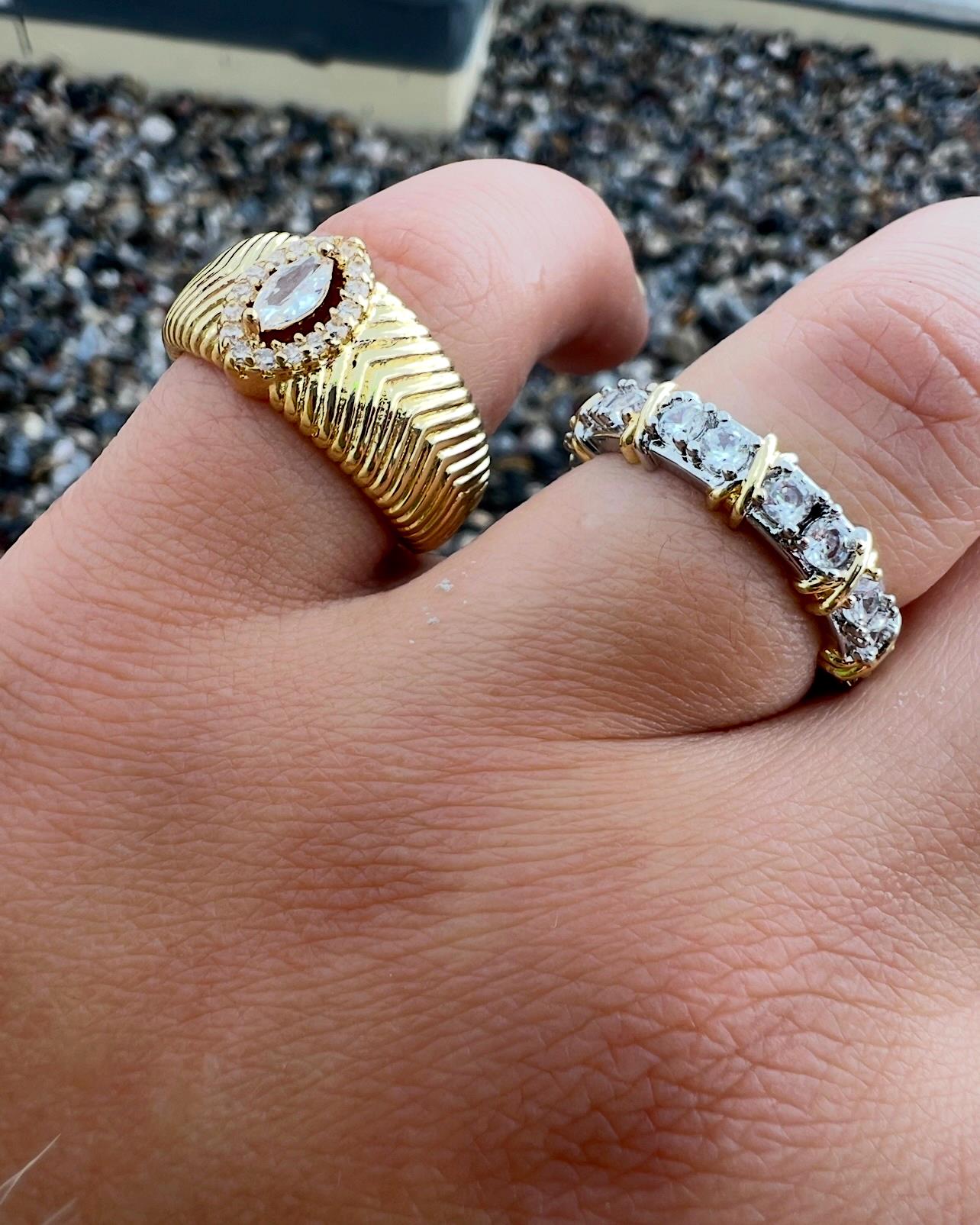 HERKESİN ALTIN SANDIĞI YÜZÜĞÜM
