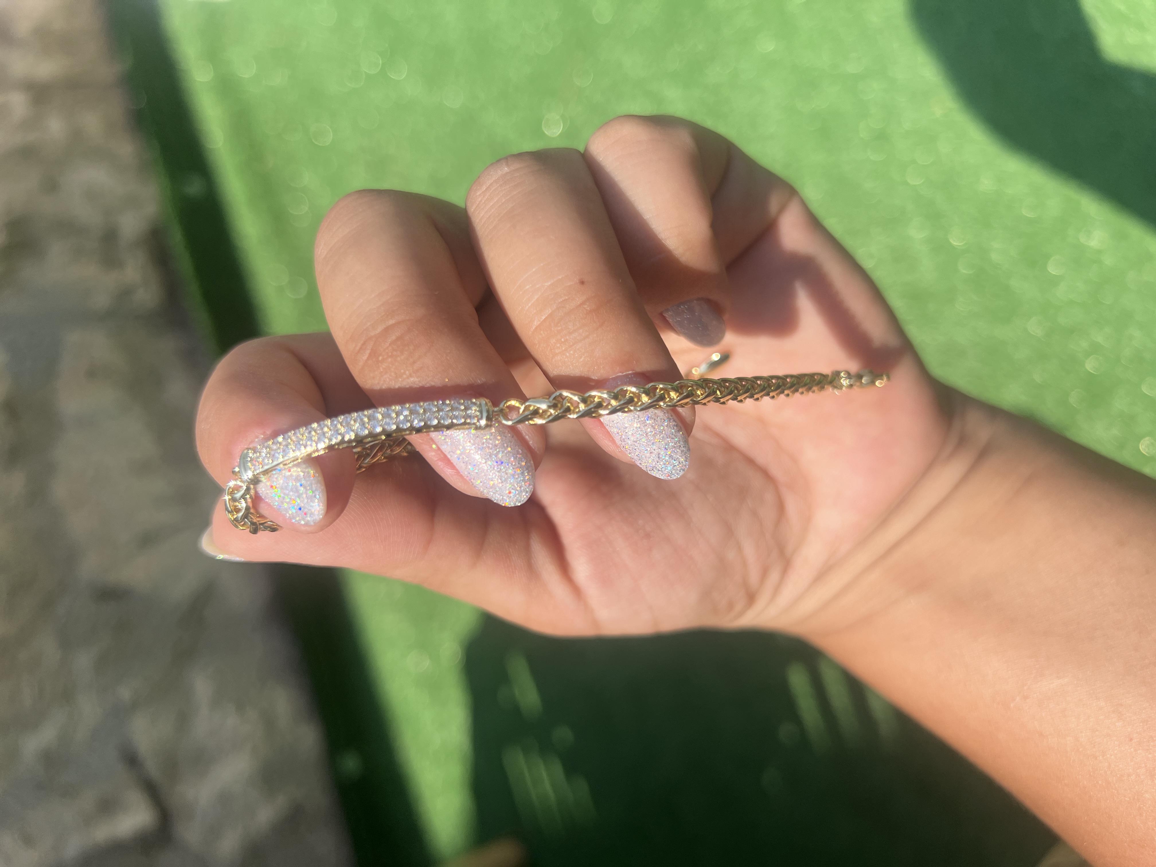 İNCECİK ALTIN MODEL TAŞLI KÜNYE