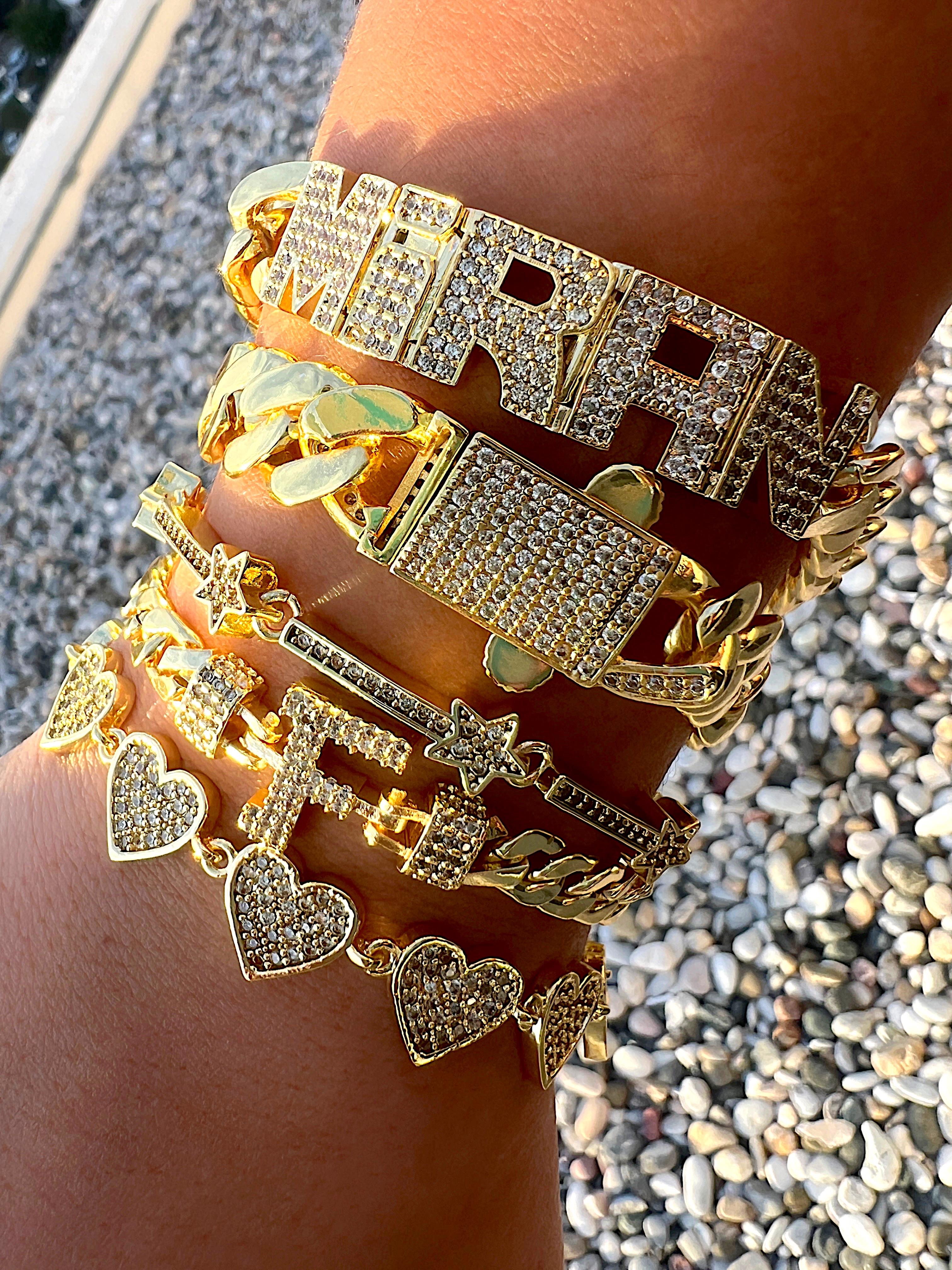 TAŞLI HARFLİ YENİ TREND GURMET KÜNYE