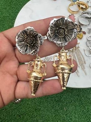 ÇİÇEK LUX KÜPE MODELİ