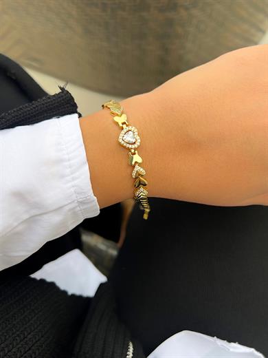 FULL KALP ORTASI TAŞLI KALP BİLEKLİK