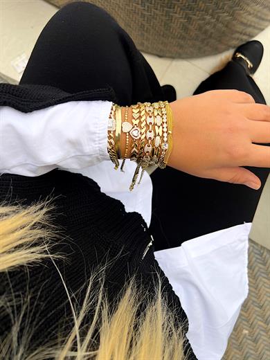 FULL KALP ORTASI TAŞLI KALP BİLEKLİK