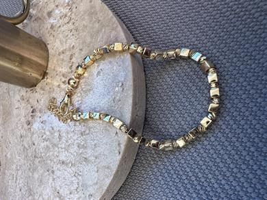 GOLD KÜP GOLD DORİKA HALHAL