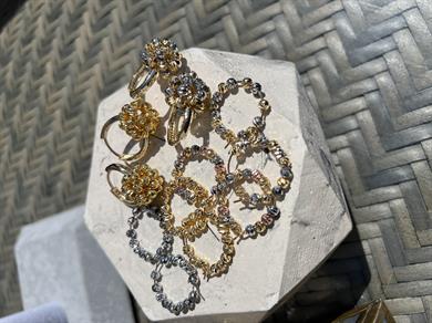 GÜMÜŞ RENK DORİKA KÜPE